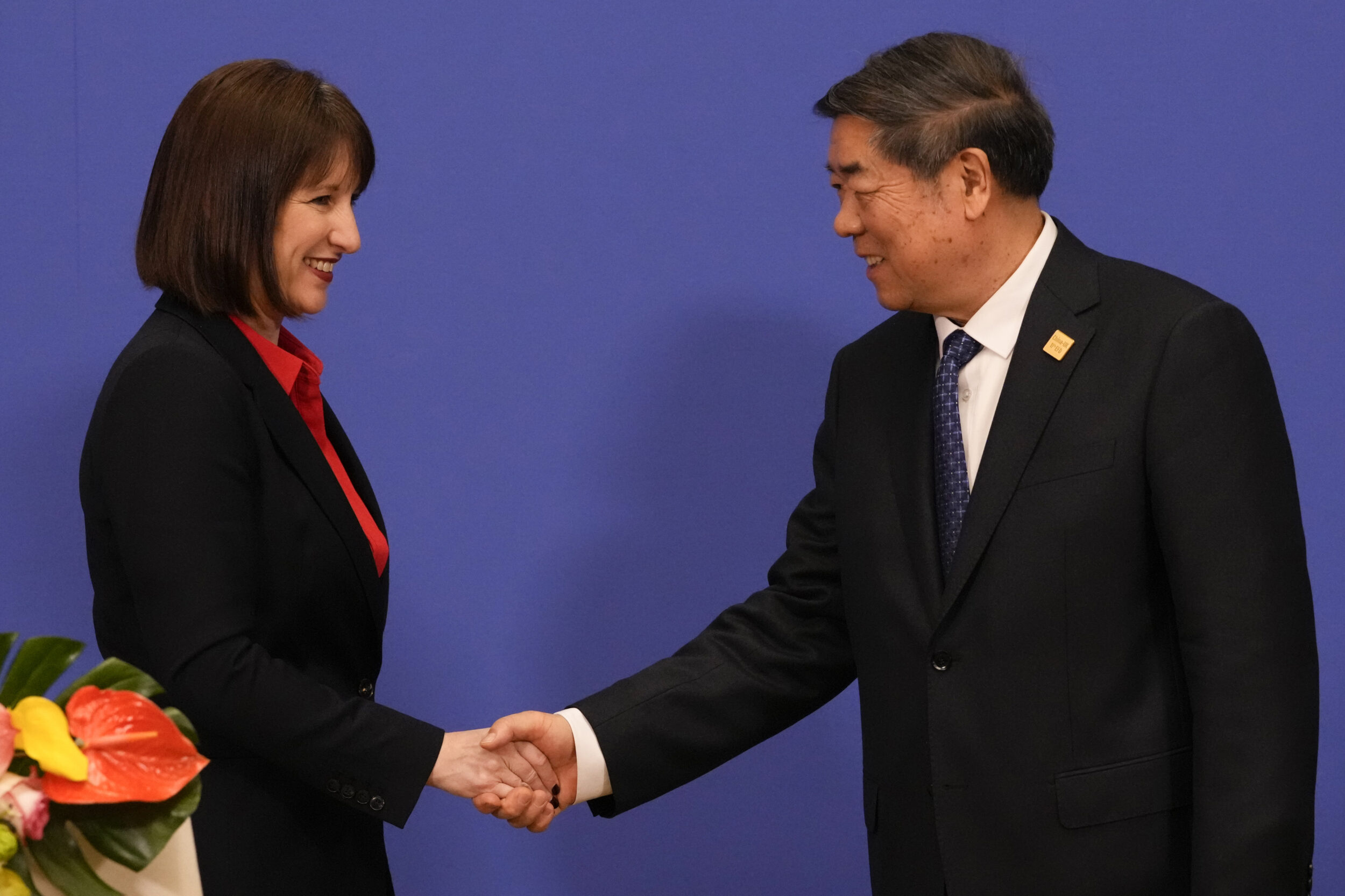Chancellor of the Exchequer Rachel Reeves with Chinese Vice Premier He Lifeng 