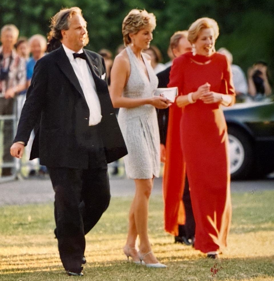 Princess DI photographed by John Sootheran during his day spent with 'King of the Paparazzi'