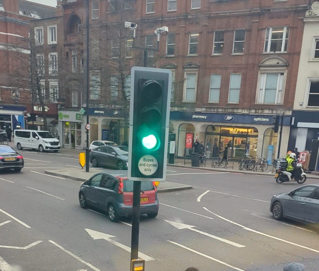 Bus only traffic light in Islington